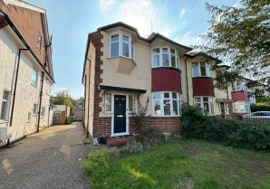 Property for Auction in London - 30 Craddocks Avenue, Ashtead, Surrey, KT21 1PB