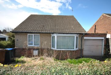 Property for Auction in Northamptonshire - 45 Greenview Drive, Links View, Northampton, Northamptonshire, NN2 7LB