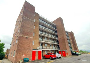 Property for Auction in London - Flat 17 Beechwood Lodge, Doncaster Road, Rotherham, South Yorkshire, S65 2BJ