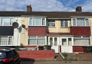 Property for Auction in London - 301 New Road, Dagenham, Essex, RM10 9ND