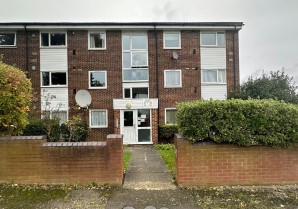 Property for Auction in London - 29 Leaf Grove, Norwood, London, SE27 0SG