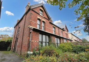 Property for Auction in London - 15 Alexandra Road, Crosby, Liverpool, Merseyside, L23 7TA