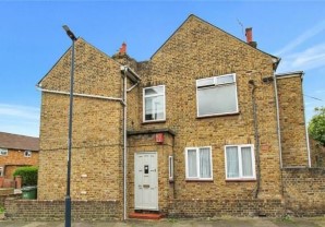 Property for Auction in London - 41B Hylton Street, Plumstead, London, SE18 1EE