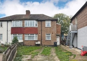 Property for Auction in London - 100 Deer Park Gardens, Mitcham, Surrey, CR4 4DX