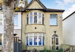 Property for Auction in London - 29 Westbury Road, Southend-on-Sea, Essex, SS2 4DW