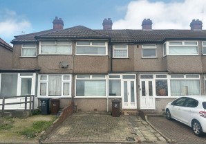 Property for Auction in London - 201 New Road, Dagenham, Essex, RM10 9LU