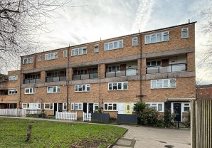 Property for Auction in London - 63 Tovil Close, South Norwood, London, SE20 8SZ