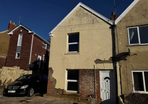 Property for Auction in London - 8 Highfield Road, Yeovil, Somerset, BA21 4RL