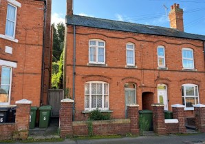 Property for Auction in London - 7 Queens Road, Evesham, Worcestershire, WR11 4JN