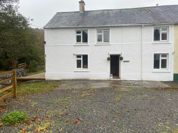 Property for Auction in Wales - Maesyfelin, Pencader, Carmarthenshire SA39 9AA