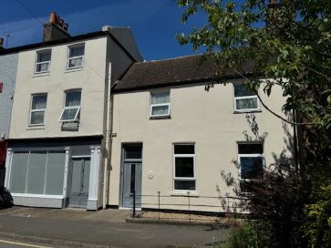 Property for Auction in East Anglia - 12- 14  Bridge Road, Sutton Bridge, Spalding, Lincolnshire PE12 9UA