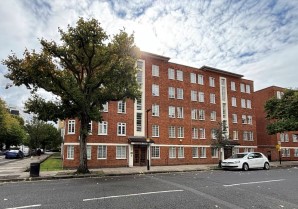 Property for Auction in London - Flat 58 Townshend Court, Allitsen Road, St Johns Wood, London, NW8 6LW