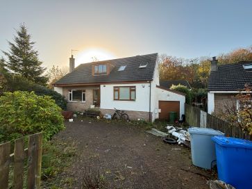 Property for Auction in Scotland - 2 Barbush Place, Strathaven, Lanarkshire ML10 6JQ