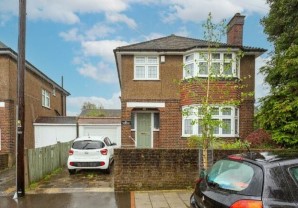 Property for Auction in London - 3A Villiers Road, Watford, Hertfordshire, WD19 4AQ