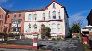 Property for Auction in London - Sandly Court, 39 Queens Road, Southport, Merseyside, PR9 9EX