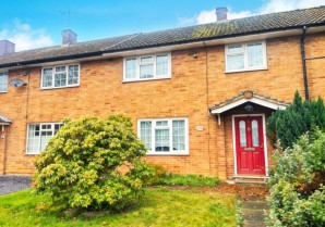 Property for Auction in London - 8 Saxon Close, Brentwood, Essex, CM13 2EU