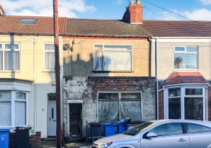 Property for Auction in London - 18 East Park Avenue, Hull, North Humberside, HU8 9AE