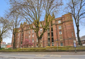 Property for Auction in London - 77 Park View Court, Bath Street, Nottingham, Nottinghamshire, NG1 1DE