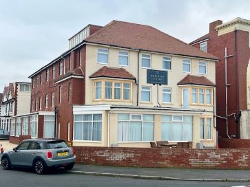 Property for Auction in North West - 262 Queens Promenade, Blackpool, Lancashire FY2 9HB