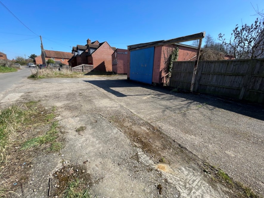 Lot Image