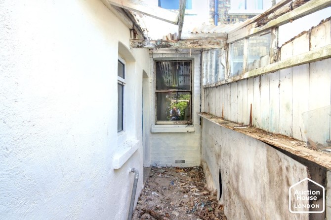 Lot Image