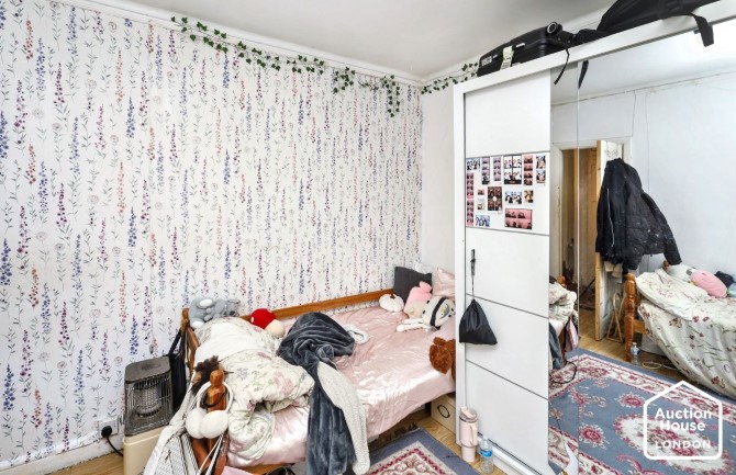 Lot Image