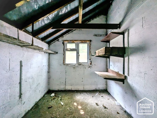 Lot Image