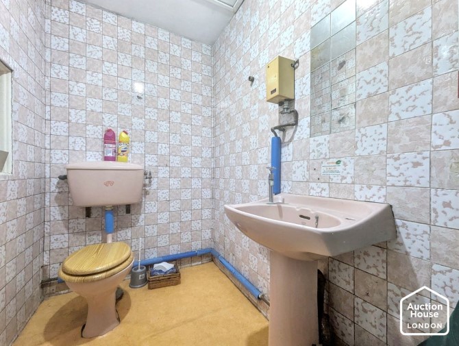 Lot Image
