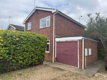 Property for Auction in East Anglia - 223 High Road, Whaplode, Spalding, Lincolnshire PE12 6TJ