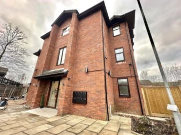 Property for Auction in North West - Apartment 2, Willow Bank House, Old Road, Handforth, Cheshire SK9 3AZ