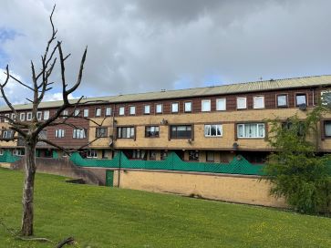Property for Auction in Scotland - 255 Braehead Road, Cumbernauld, Glasgow G67 2BW