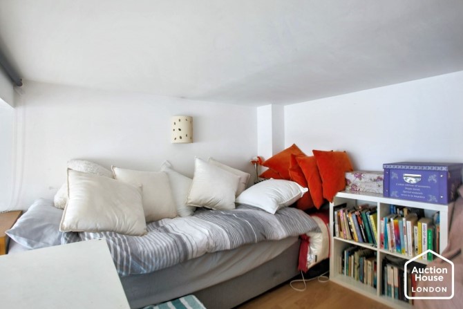Lot Image