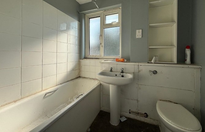 Lot Image