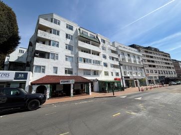 Property for Auction in South West - Flat 23, Hampshire Court, Bourne Avenue, Bournemouth, Dorset BH2 6DW