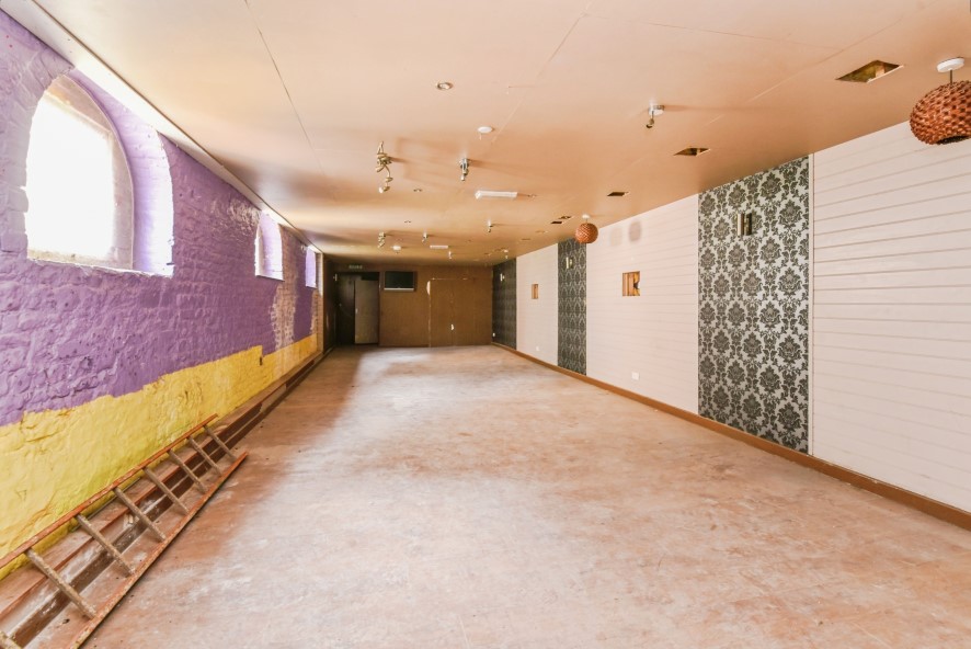Lot Image