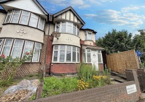 Property for Auction in London - 8 Norbreck Gardens, Park Royal, London, NW10 7HS