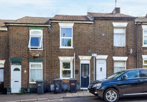 Property for Auction in London - 110 Cobden Street, Luton, Bedfordshire, LU2 0NG