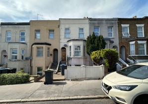 Property for Auction in London - 157 Moffat Road, Thornton Heath, Surrey, CR7 8PZ