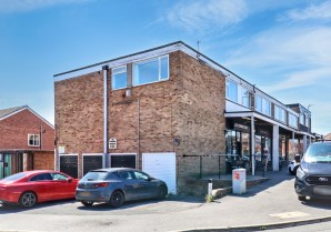 Property for Auction in London - 167 Moorgate Road, Kippax, Leeds, West Yorkshire, LS25 7ET