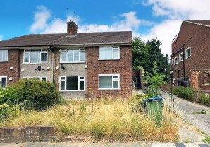 Property for Auction in London - 5 Midhurst Hill, Bexleyheath, Kent, DA6 7NP