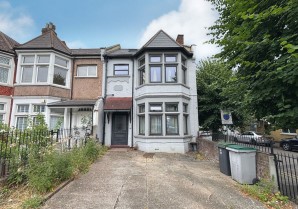 Property for Auction in London - 638D Green Lanes, Hornsey, London, N8 0SD