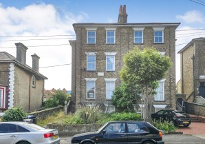 Property for Auction in London - 102 Grange Road, Ramsgate, Kent, CT11 9PX