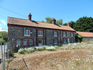 Property for Auction in East Anglia - 7 White Hart Street, Foulden, Thetford, Norfolk IP26 5AW