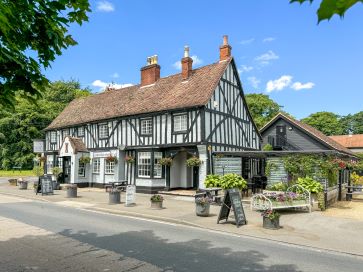 Property for Auction in East Anglia - The Bell Inn, Newmarket Road, Kennett, Newmarket CB8 7PP