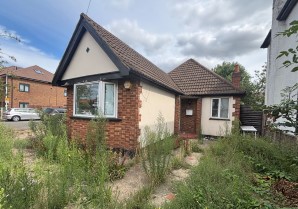 Property for Auction in London - 289 West End Road, Ruislip, Middlesex, HA4 6QS