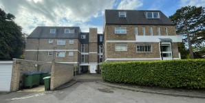 Property for Auction in London - Pinecroft, St Georges Road, Weybridge, Surrey, KT13 0EN