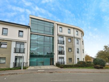 Property for Auction in Coventry & Warwickshire - Flat 3, Breton Court, 2 Paladine Way, Stoke, Coventry, West Midlands CV3 1NF