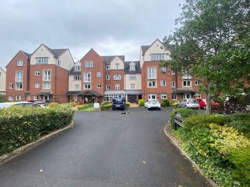 Property for Auction in North West - 26 Madingley Court, Cambridge Road, Southport, Merseyside PR9 9SG