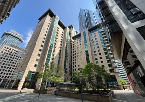 Property for Auction in London - Flat 162 Discovery Dock Apartments East, 3 South Quay Square, Isle of Dogs, London, E14 9RZ
