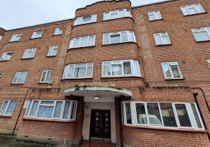 Property for Auction in London - Flat 32 Bridge Court, Lea Bridge Road, Leyton, London, E10 7JS